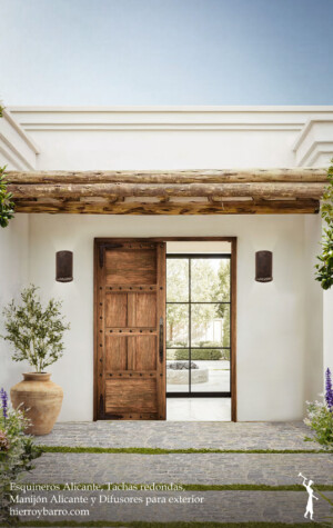 Manija de hierro forjado. Manijon Manija de hierro. Tiradores. Manijas para puertas. Puertas de entrada. Puerta de madera. Herrajes de hierro en Argentina.