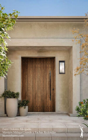 Herrajes de hierro forjado. Accesorios para bisagras. Herrajes para puertas. Puerta de entrada. Puerta de madera. Puertas antiguas. Accesorios para puertas. Herrajes de hierro en Argentina