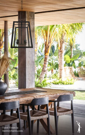 Lamparas de hierro. Iluminación de interiores. Lámparas para interiores. Apliques en Argentina. Iluminación en Argentina